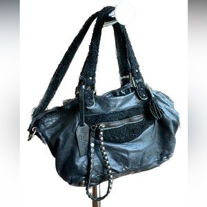 $228 FREE PEOPLE Shearling Carry all, Medium black!!!!